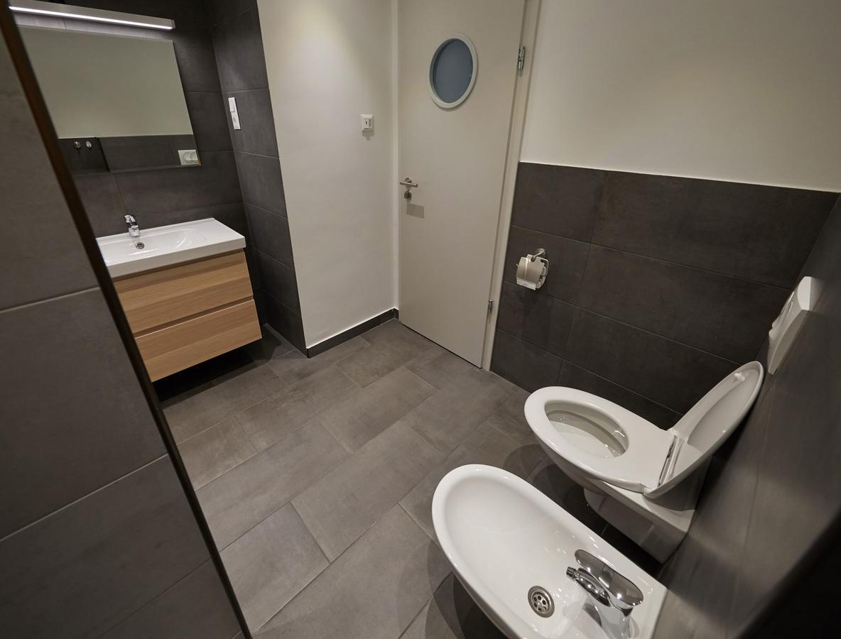 Fewo Oktogon Budapest Luaran gambar
